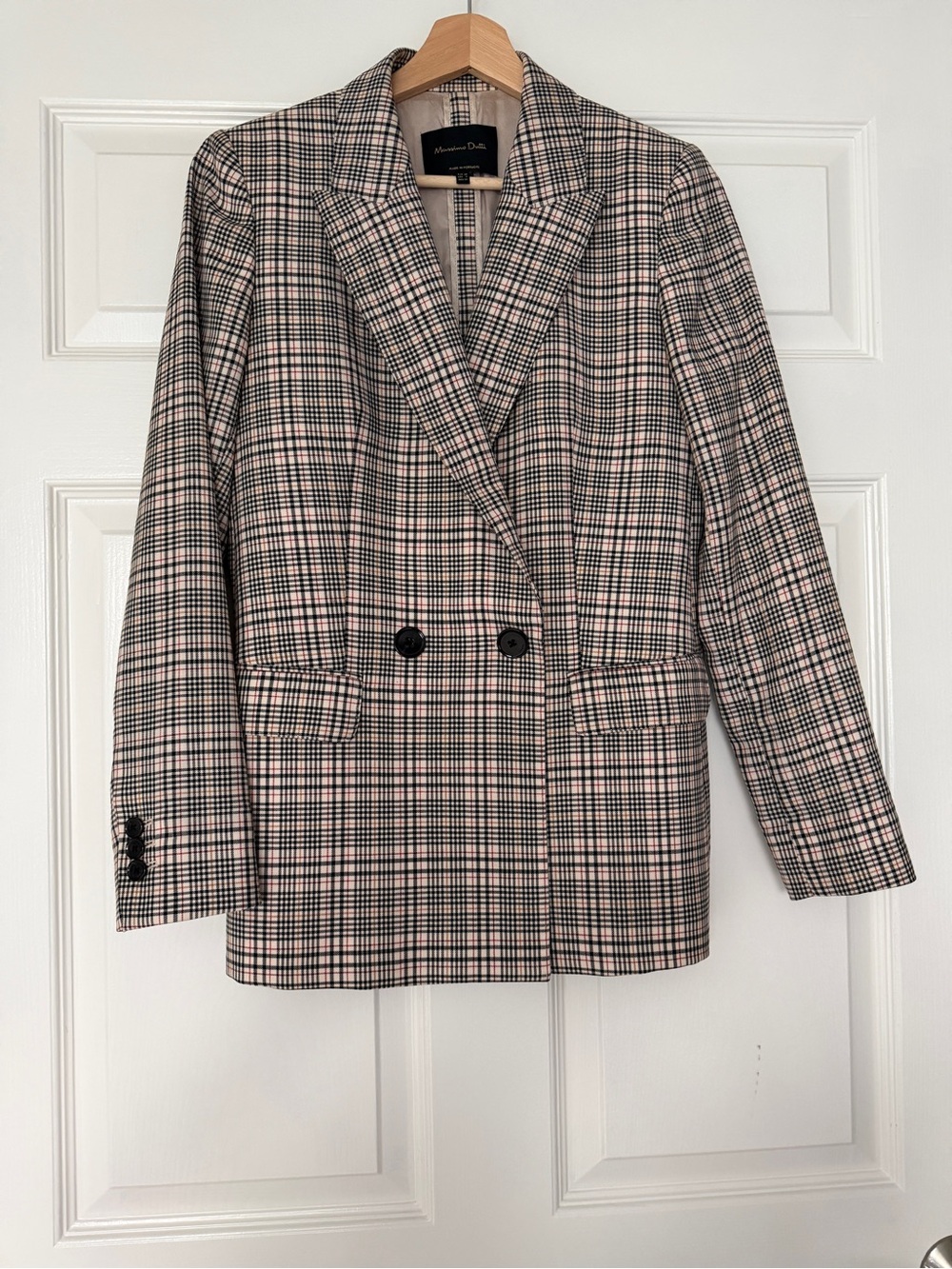 Massimo Dutti Women’s Double-Breasted Plaid Blazer in Pink/Black